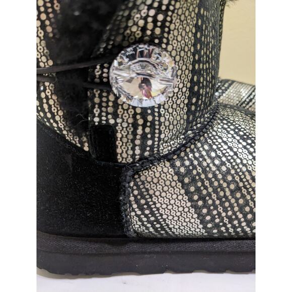 Size 9 UGG Mini Bailey Glimmer Metallic Polka Dot Bling Button Black Boots Shoes - Picture 4 of 12